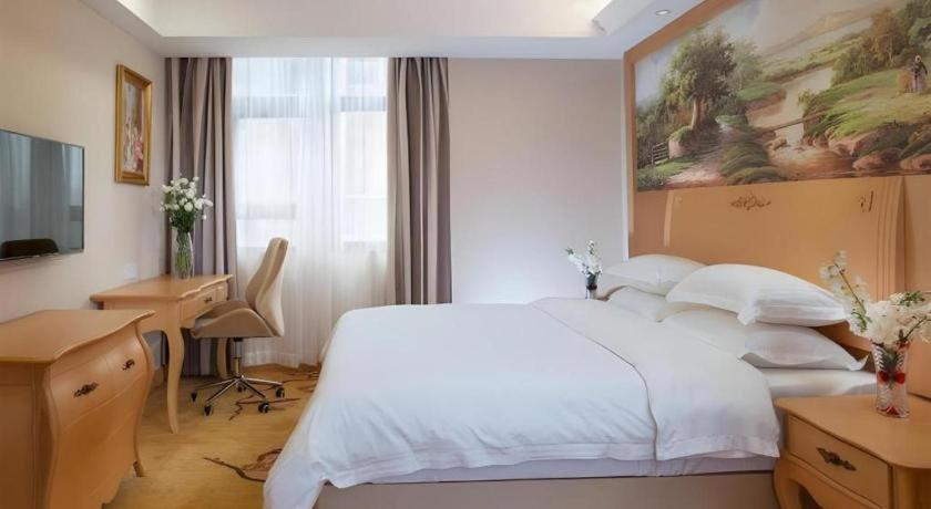 Greentree Inn Shenzhen Dongmen Business Hotel מראה חיצוני תמונה